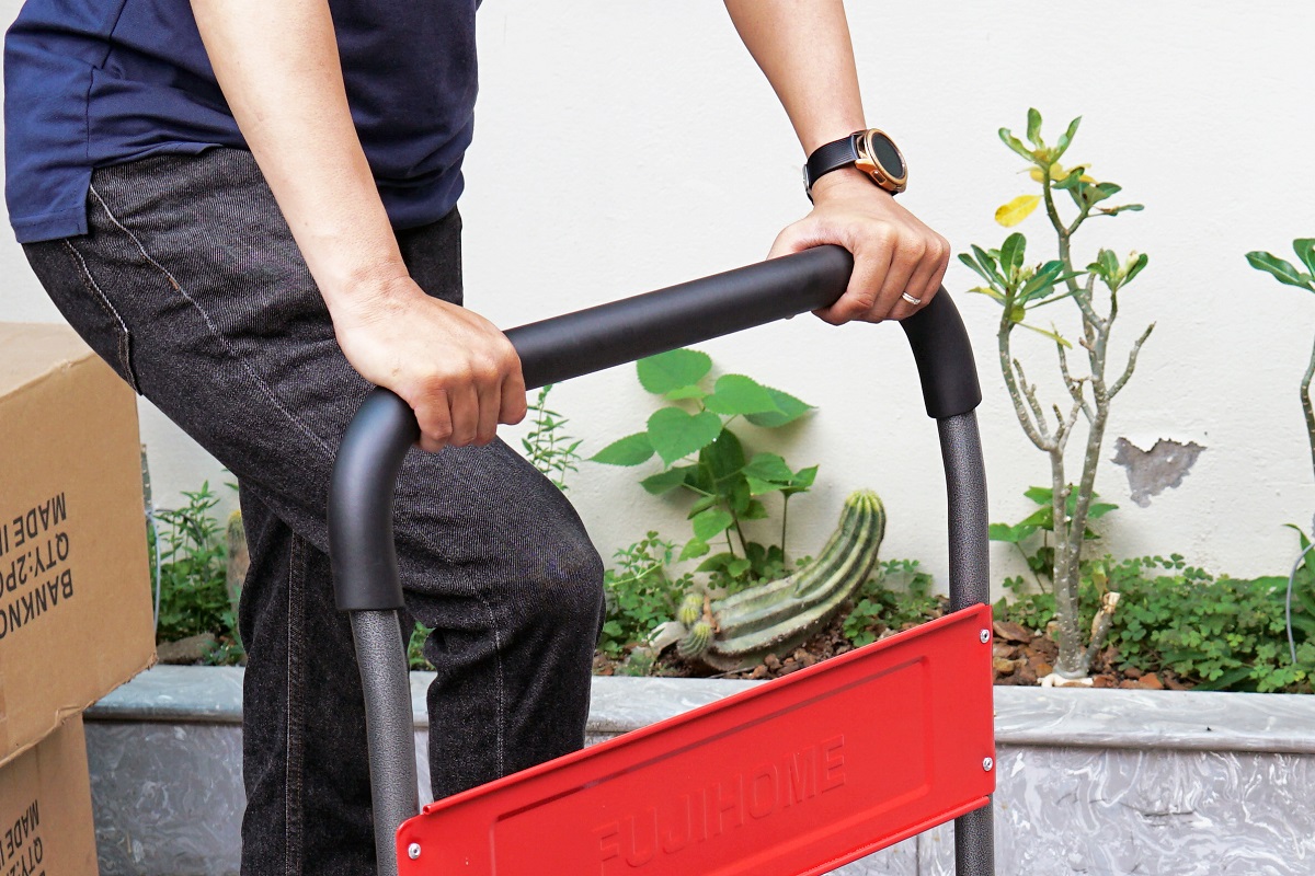 Xe đẩy hàng sàn thép 4 bánh FUJIHOME SH300N